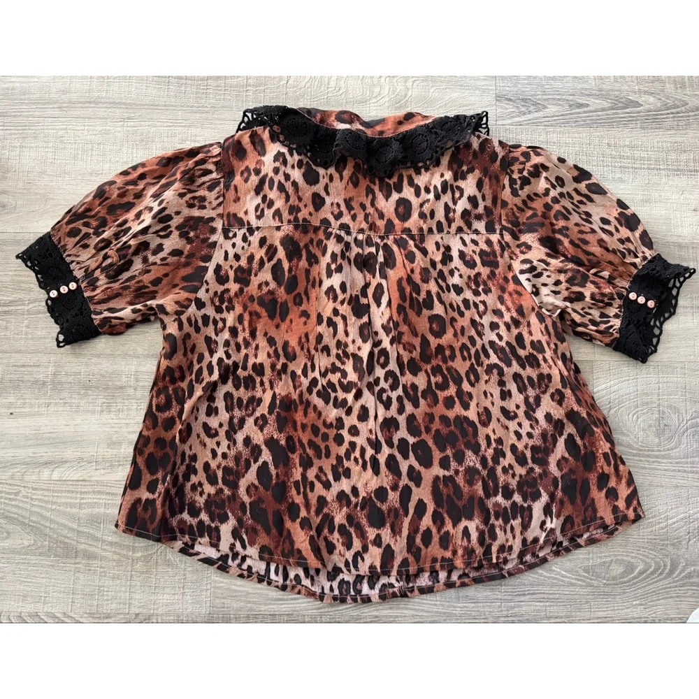 Free People My Love Printed Blouse Sz Small NWOT Brown Black Animal Print Retro - Picture 6 of 11